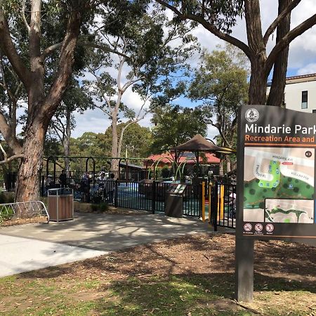 Exquisite Family Home +Parking, Close To Cbd Sydney Exterior foto